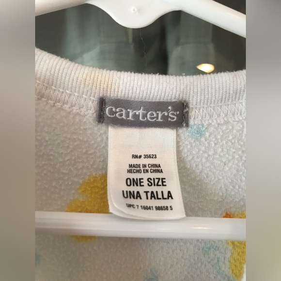 Carter’s one size long sleeve sleep sack ducks gender neutral colors in EUC - Picture 3 of 3